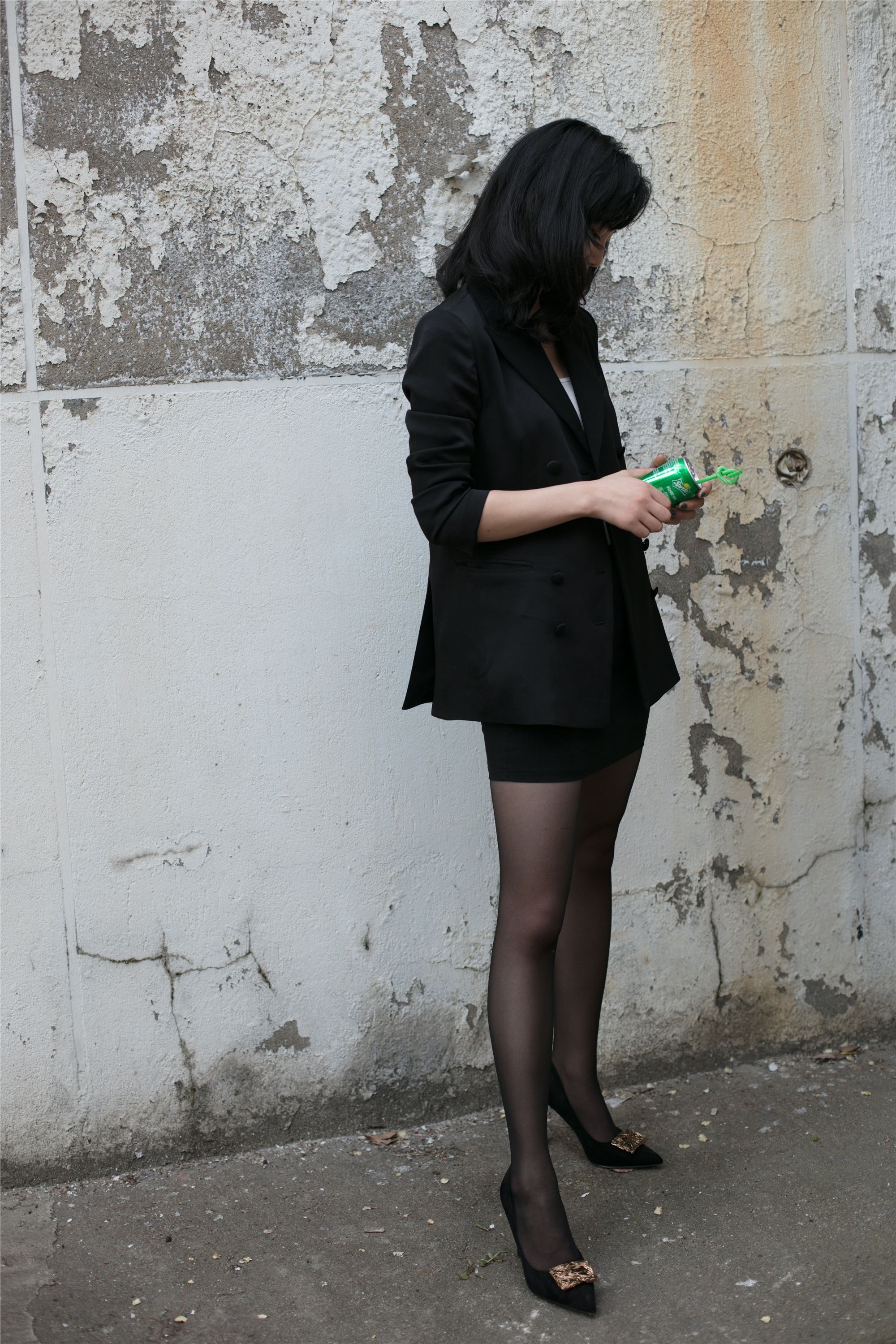 奈丝写真 NO.061 小啊刀-西装&短裙&黑丝